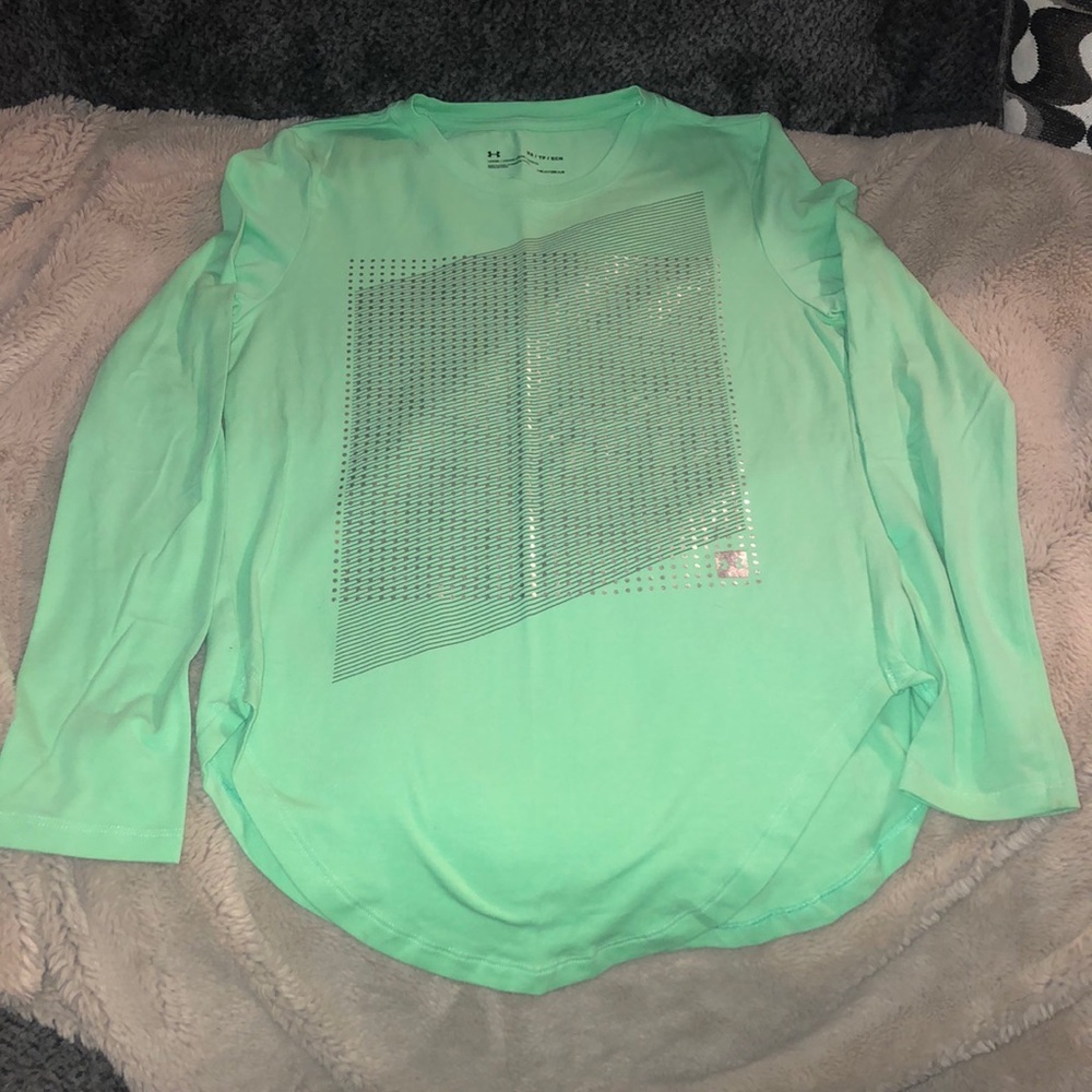 🎉4 for $20 Under Armour Long Sleeve Tee, XS